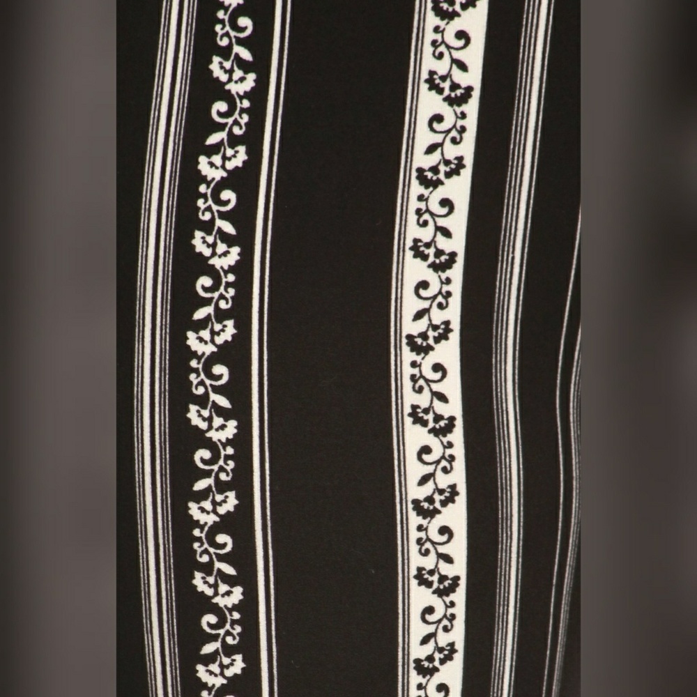 Butter Soft Vertical Brocade High Waist Bell Pants - Picture 4 of 5